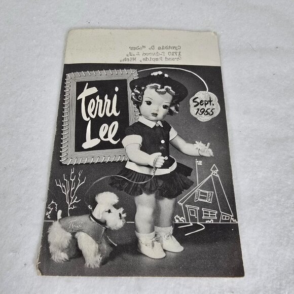 Terri Lee Doll Catalog Lot 1950s Halloween Pamphlet Ephemera Booklets Paperwork - Picture 2 of 16